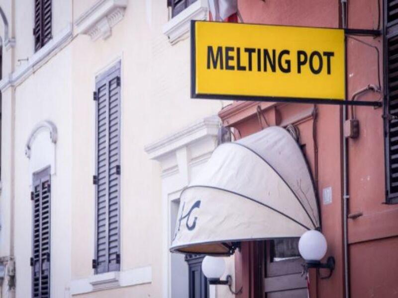 Hostel Melting Pot Rzym Zewnętrze zdjęcie